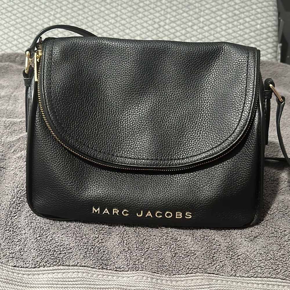 Authentic Marc Jacob the groove crossbody bag